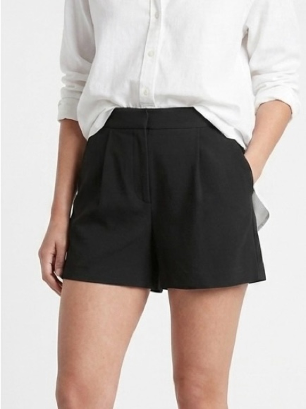 LOFT Petites Black High Waisted Pleated Shorts 6P Minimalist Clean Girl